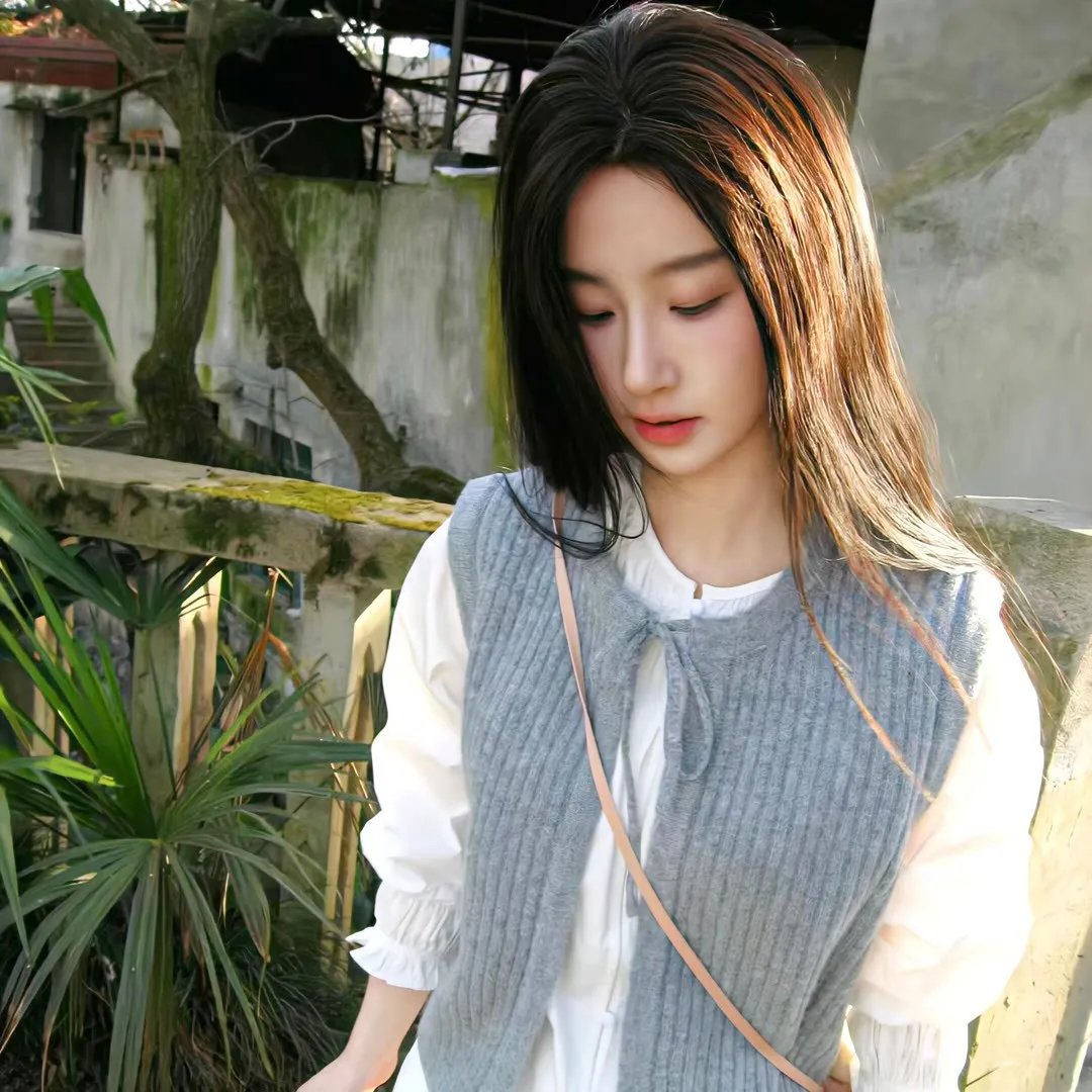 巨蛇闯女校
